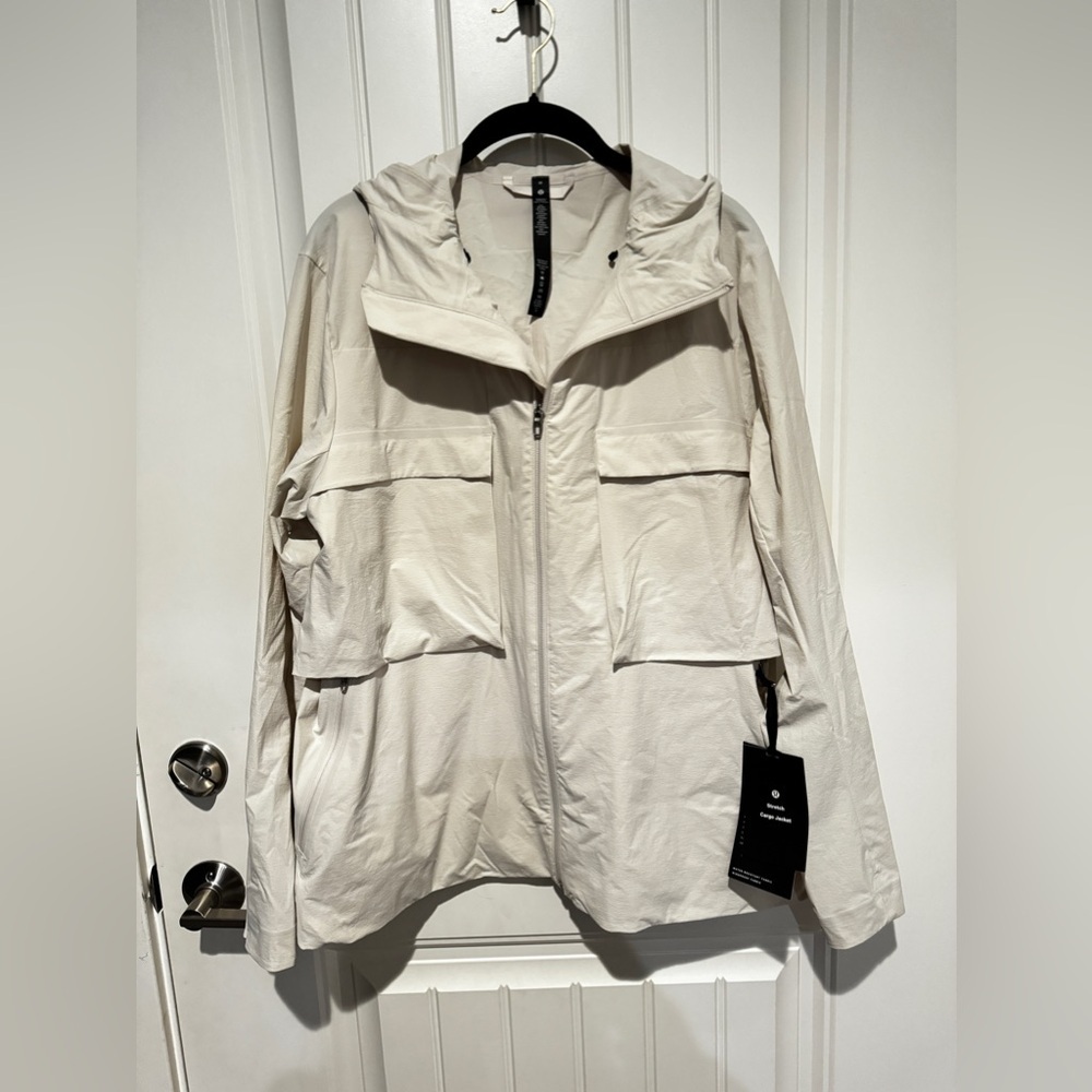 Lululemon Men's Stretch Cargo Jacket - Picture 2 of 10